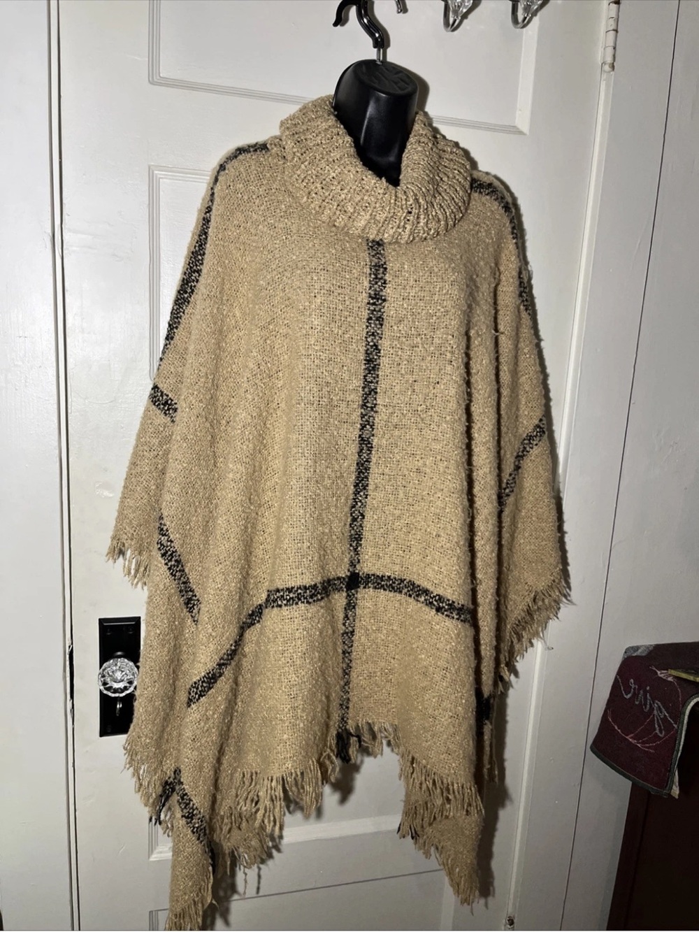 Apt. 9 Beige Turtleneck Fringe Poncho with Black Trim